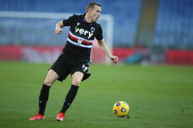 ROME, İtalya - 20.02.2021: Jankto (Sampdoria) İtalyan Serisi A Ligi 2021 'de SS LAZIO - S SAMPDORIA arasında oynanan karşılaşmada, Rom Olimpiyat Stadyumu' nda