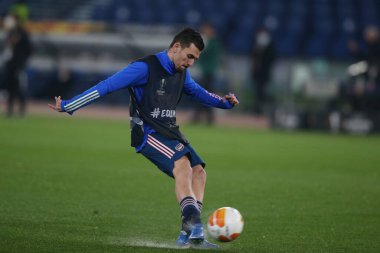 Roma, İtalya - 18 / 02 / 2021: Dani Ceballos (ARS), Roma 'daki Olimpiyat Stadyumu' nda BENFICA ile ARSENAL arasında oynanan 32 futbol karşılaşmasının UEFA EUROPE LeAGUE 20 / 21.