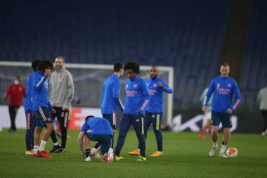 Roma, İtalya - 18 / 02 / 2021: Roma 'daki Olimpiyat Stadyumu' nda BENFICA ile ARSENAL arasında oynanan 32 futbol karşılaşmasının UEFA EUROPE LeAGUE 20 / 21.