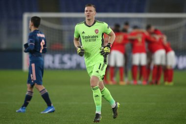 Roma, İtalya - 18 / 02 / 2021: Bernd Leno (ARS), Roma 'daki Olimpiyat Stadyumu' nda BENFICA ile ARSENAL arasında oynanan 32 futbol karşılaşmasının UEFA EUROPE LeAGUE 20 / 21.