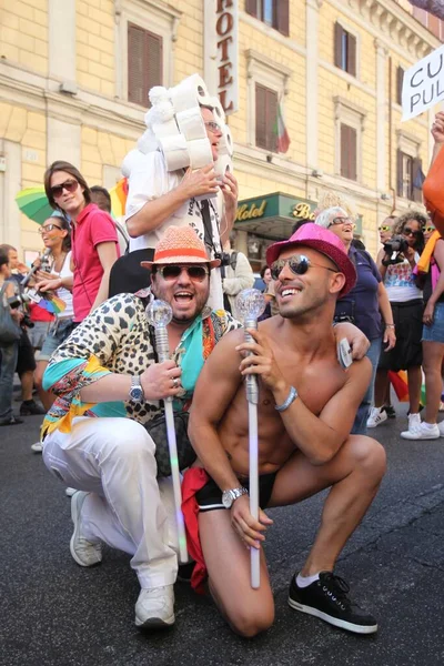 Rome Italy 2011 무지개 색깔을 사람들 프라이드 Rome Europride 2011 — 스톡 사진