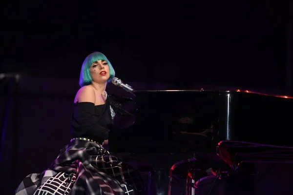 Rome Italië 2011 Lady Gaga Zingt Een Publiek Concert Het — Stockfoto