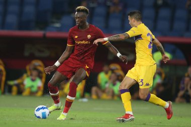 ROME, İtalya - 22.08.2021: TAMMY ABRAHAM (AS ROMA) İtalyan Serisi sırasında, 22 Ağustos 2021 'de Roma Olimpiyat Stadyumu' nda AS ROMA - S FIORENTINA arasında oynanan futbol maçı