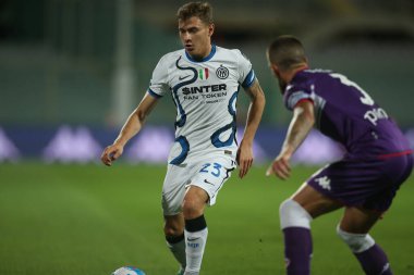 FLORENCE, İtalya - 21.09.2021: BARELLA (INTER), 21 Eylül 2021 tarihinde Floransa 'daki Artemio Franchi Stadyumu' nda ACF FIORENTINA ile INTER FC arasında oynanan Serie A İtalyan futbol karşılaşmasında