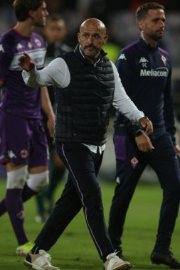 FLORENCE, İtalya - 21.09.2021 Serie A İtalya futbol karşılaşması sırasında ACF FIORENTINA INTER FC ile 21 Eylül 2021 tarihinde Floransa 'daki Artemio Franchi Stadyumu' nda oynanmıştır.