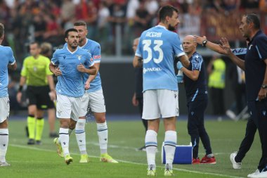 ROME, İtalya - 26.09.2021: iPEDRO (LAZIO) 26 Eylül 2021 'de Roma' daki Olimpiyat Stadyumu 'nda SS LAZIO - AS ROMA arasında oynanan İtalyan Serie A futbol maçında gol attı ve bunu kutladı.