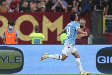 ROME, İtalya - 26.09.2021: iPEDRO (LAZIO) 26 Eylül 2021 'de Roma' daki Olimpiyat Stadyumu 'nda SS LAZIO - AS ROMA arasında oynanan İtalyan Serie A futbol maçında gol attı ve bunu kutladı.
