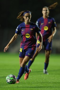 Vatikan Şehri, 23 Ekim 2025 Piskopos James Michael Harvey. Apostolik Sarayı ve Kutsal Bakış 'taki Sistine Şapeli' nde Papa XIV. Leo, İngiltere Kralı III. Charles ve Kraliçe Camilla 'yı sembolizm açısından zengin bir toplantıda karşıladı.  