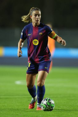 Rme, İtalya 15 Ekim 2025: Barcell 'li Alexia Putellas, Roma' daki Tre Fontane Stadyumu 'nda AS Roma FC Barcellona' ya karşı FC Barcellona arasındaki 2025 / 26 UEFA Kadınlar Şampiyonlar Ligi - Matchday 2 - sırasında çatışmada görüldü.