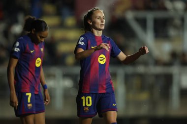 Rme, İtalya 15 Ekim 2025: Barcellona 'dan Graham Hansen, Roma' daki Tre Fontane Stadyumu 'nda AS Romanlar FC Barcellona' ya karşı oynadığı 2025 / 26 UEFA Kadınlar Şampiyonlar Ligi - Matchday 2 - sırasında golü attı ve takımla birlikte kutladı.