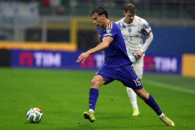 İtalya 'nın Milano kenti 16 Kasım 2025: İtalya ile Norveç arasında oynanan maçta, 2026 FIFA Dünya Kupası elemeleri için geçerli olan Birinci Grup, Giuseppe Meazza - Milano' daki San Siro Stadyumu 'nda oynanacak.