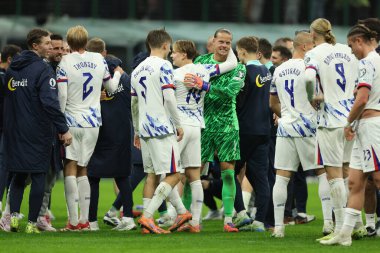 Norveç 'in oyuncuları (L) David Moller Wolfe, Orjan Nyland, Erling Haaland, Julian Ryerson, 2026 FIFA Dünya Kupası eleme maçında İtalya ile Norveç arasındaki 4-1' lik galibiyet maçının ardından 2026 FIFA Dünya Kupası elemelerini kutladılar.
