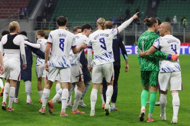 Milano, İtalya 16 Kasım 2025: Norveç 'ten Erling Haaland ve takım arkadaşları, 2026 FIFA W elemeleri için geçerli olan İtalya ile Norveç arasındaki Dünya Kupası' nın galibiyetini ve elemelerini kutladılar.