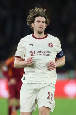 Roma, İtalya - 27 Kasım 2025: Midtjylland 'dan Mads Bech Uefa Avrupa Ligi 2025 / 2026, futbol maçı - 5. gün - Roma' daki OLYMPIC STADIUM 'da Roman vs Midtjylland.
