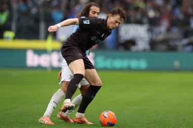 Roma, İtalya - 4 Ocak 2026: S.S.C. 'den Scott Mctominay Napoli, S.S. Lazio ve S.S.C. arasındaki Serie A Enilive 2025-2026 futbol maçı sırasında görev başında görüldü. Napoli Olimpiyat Stadyumunda