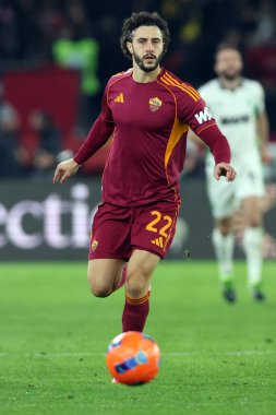 Roma, İtalya - 10 Ocak 2026: Roma A.S. 'den Mario Hermoso, AS Roma ile ABD Sassuolo arasındaki 2025-2026 sezonunda Olimpiyat Stadyumu' nda oynanan Serie A Enilive futbol karşılaşmasında görüldü.