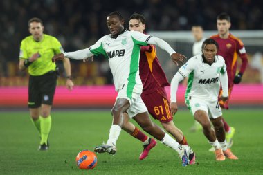 Roma, İtalya - 10 Ocak 2026: Sassuolo takımından Armand Laurient, AS Roma ile US Sassuolo arasındaki 2025-2026 sezonunda Olimpiyat Stadyumu 'nda oynanan Serie A Enilive futbol karşılaşmasında