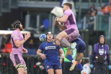 Roma, İtalya - 7 Şubat 2026: İskoçyalı Kyle Steyn Guinness 6. Raund 2026 İtalya ile İskoçya arasında Olimpiyat Stadyumu 'nda oynanan karşılaşmada.