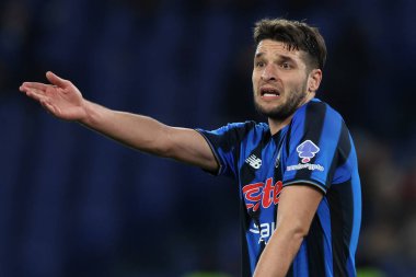 Roma, İtalya - 14 Şubat 2026: Atalanta 'dan Berat Djimsiti, S.S. Lazio ile Atalanta Bergamasca Calcio arasındaki Serie A Enilive 2025-2026 futbol maçında Olimpiyat Stadyumu' nda görüldü.