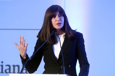 Roma, İtalya - 3 Mart 2026: Anna Maria Bernini İtalya 'da kadınların oy kullanma haklarının sekseninci yıldönümünün kutlandığı Roma' daki Eskrim Akademisi 'nde yaptığı konuşmada, İtalya Üniversitesi ve Araştırma Bakanı. Th