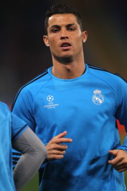 UEFA Şampiyonlar Ligi 2015/2016-son-16 maç Roma Vs gerçek Ma