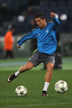 UEFA Şampiyonlar Ligi 2015/2016-son-16 maç Roma Vs gerçek Ma