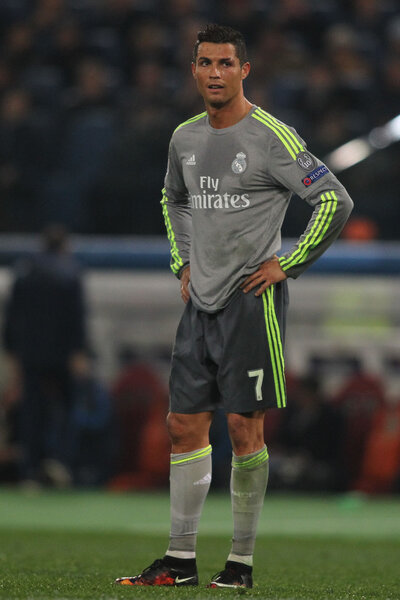 Лига чемпионов УЕФА 2015 / 2016 - LAST-16 MATCH ROMA VS REAL MA
