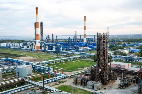 Pipes and buildings of factory — Stock Photo, Image