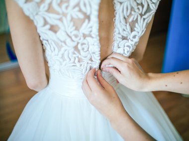 Mükemmel bir düğün elbise