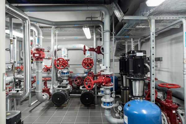 Termik santral boru modern Fabrikası'nda