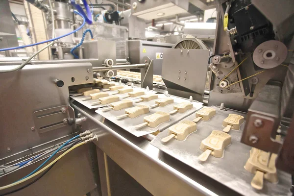 Automatic production line of ice cream