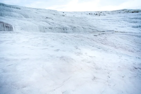 Image bleu-blanc des collines calcaires — Photo