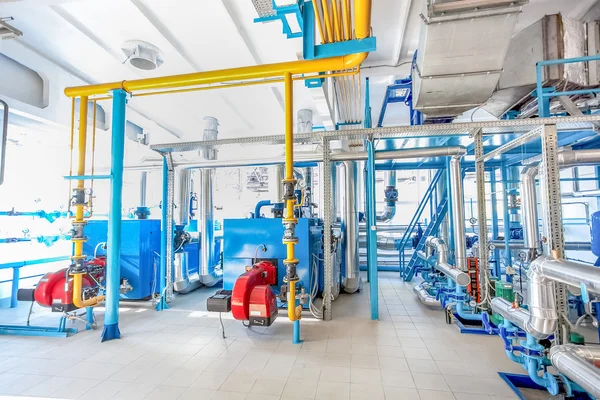 Konstrukce hydraulických vodovodní potrubí - v továrně — Stock fotografie