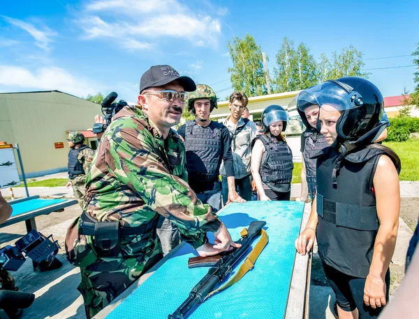 Omsk, russland - 1. Juli 2015: militärische Ausbildung — Stockfoto