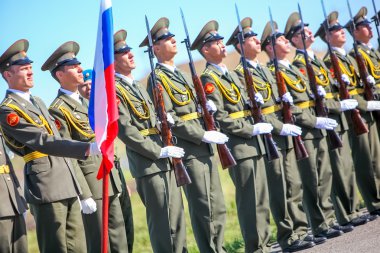 Omsk, Rusya - 07 Temmuz 2011: Uluslararası askeri sergi