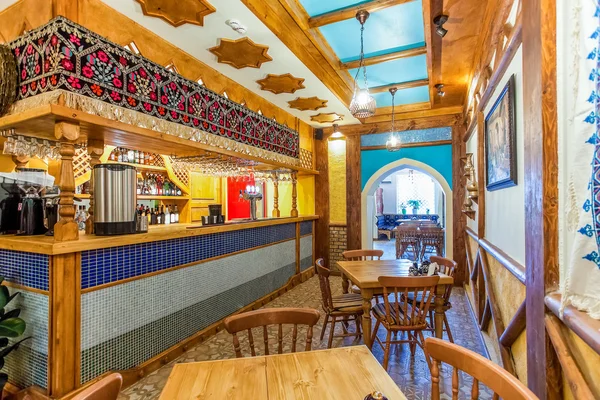 Keleti stílusú belső terek, a török étterem — Stock Fotó