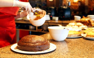 yemek kek açık mutfak dekorasyon