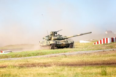 Omsk, Rusya - 07 Temmuz 2011: Uluslararası askeri sergi