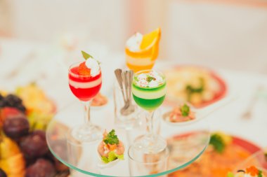 Tatlı tablo ve şeker çubuğu