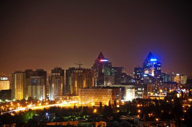 modern şehir geceleri