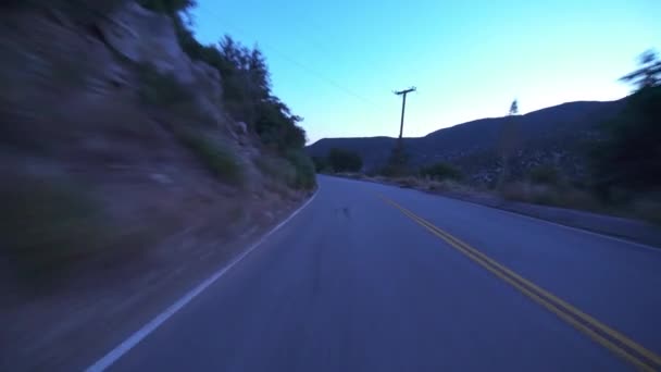 Mountain Forest Highway Sunrise Driving Plate Rückansicht Kalifornien Usa — Stockvideo