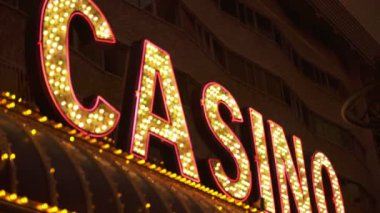 Las Vegas Kumarhanesi Neon tabelası Nevada 'ya giriş ve çıkışlar