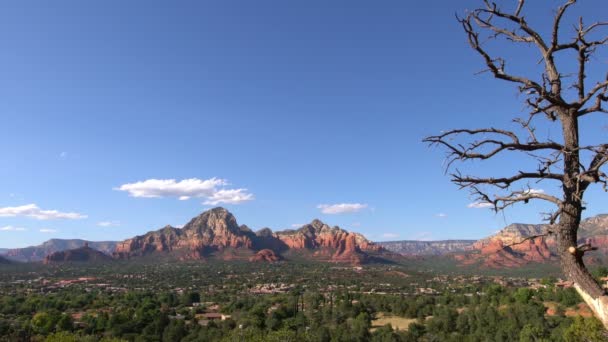 Sedona Vortex Airport Mesa Thunder Mountain Arizona Usa Pan Left — Vídeo de stock