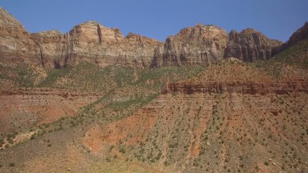 Zion National Park Canyon Visto Desde Springdale Utah Aerial Shot — Vídeo de stock