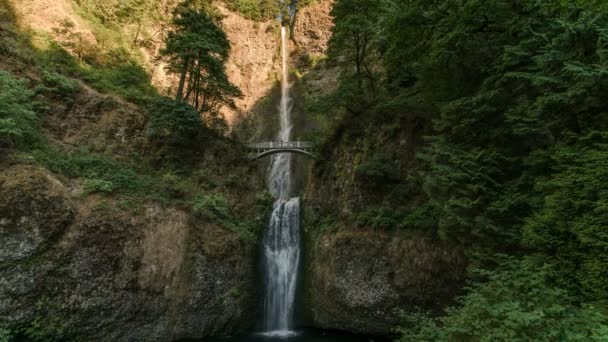 Multnomah Falls Time Lapse Waterfalls Oregon Usa Sunset Full Shot — Stock video