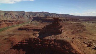 Meksika Şapkası Havadan Vuruldu San Juan Nehri Utah ABD Dönüşümlü Sola