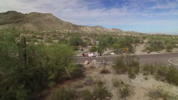 Cactus Saguaro Sonora Desert Aerial Shot Arizona Usa Adelante Bajo — Vídeos de Stock