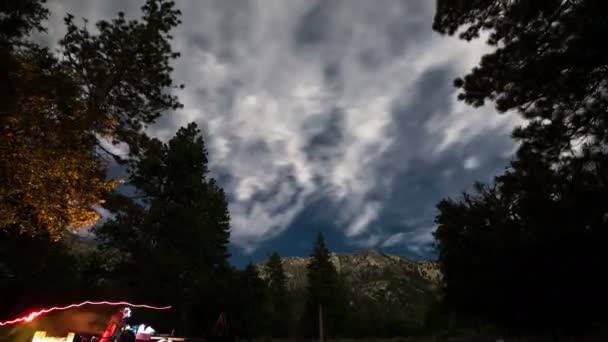 Hvězdy Mraky Nad Campground San Gabriel Mts Národní Památka Kalifornie — Stock video