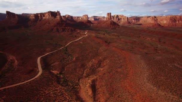 Tal Der Götter Bären Ohren Luftaufnahme Südwest Desert Canyon Usa — Stockvideo