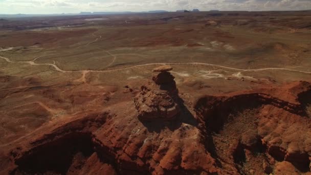 Mexican Hat Aerial Shot San Juan River Utah Usa Rotate — Stok Video